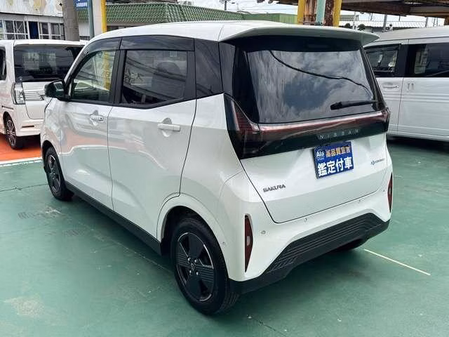 NISSAN SAKURA