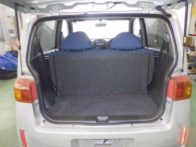 DAIHATSU MAX