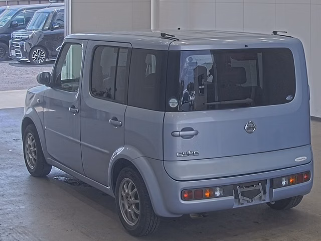 NISSAN CUBE