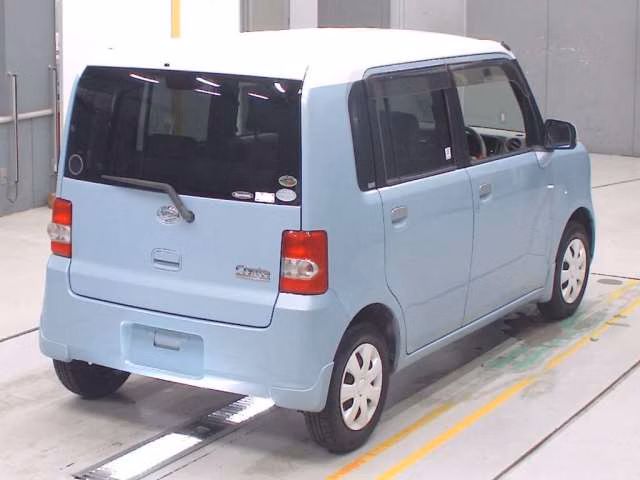 DAIHATSU MOVE CONTE