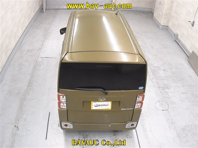 DAIHATSU WAKE