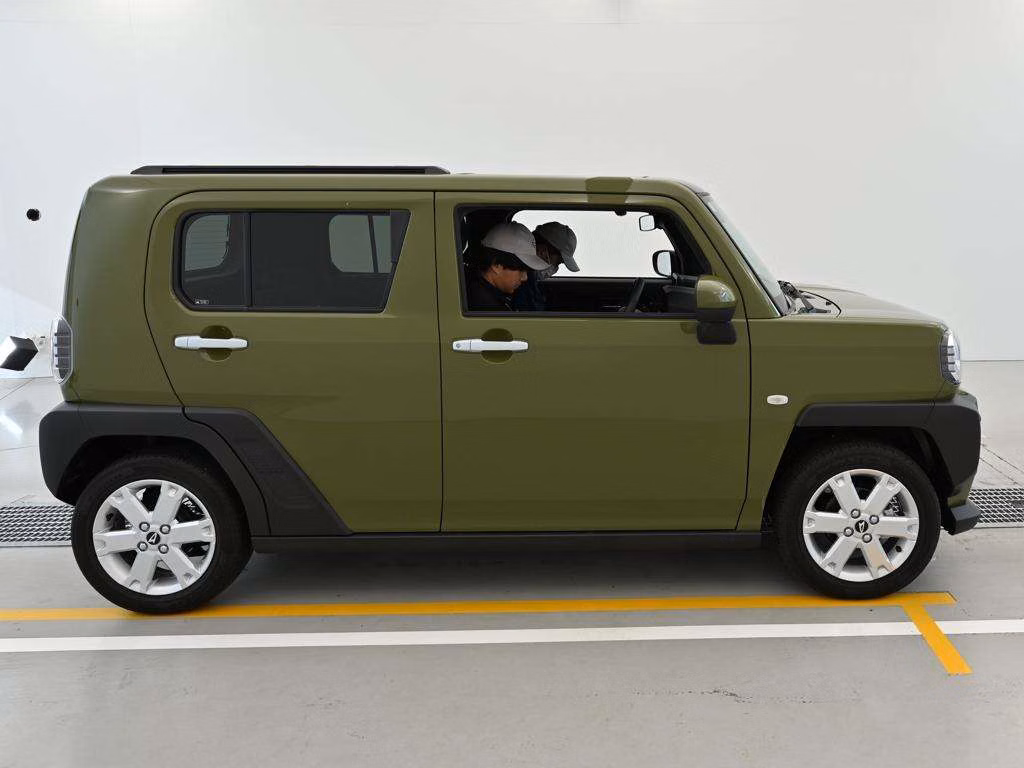 DAIHATSU TAFT