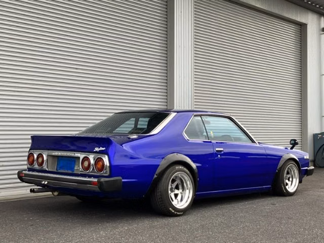 NISSAN SKYLINE