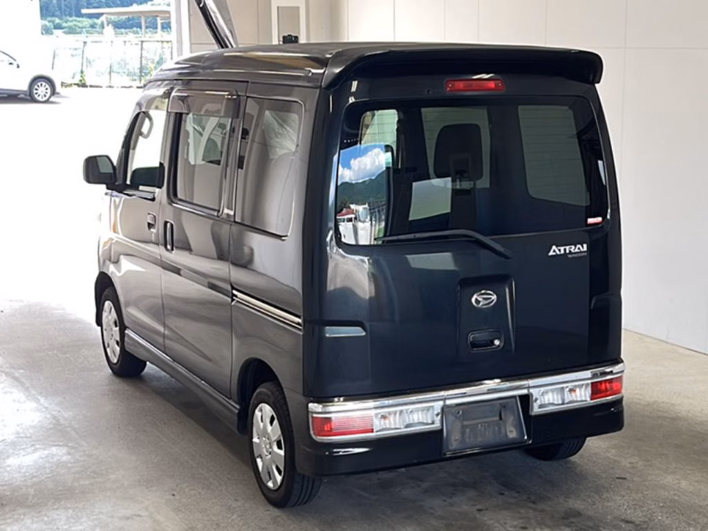 DAIHATSU ATRAI