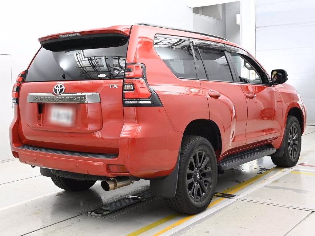 TOYOTA LAND CRUISER PRADO