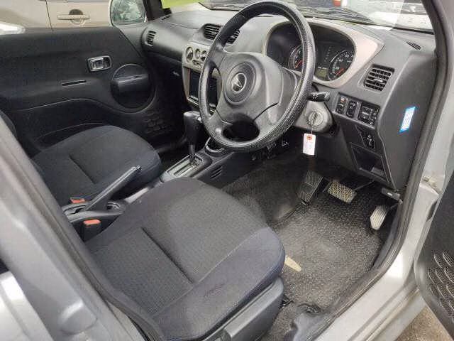 DAIHATSU TERIOS KID