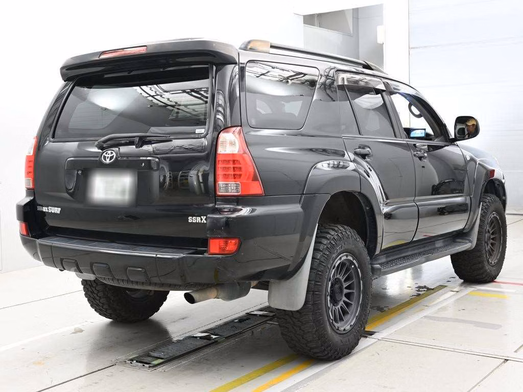 TOYOTA HILUX SURF