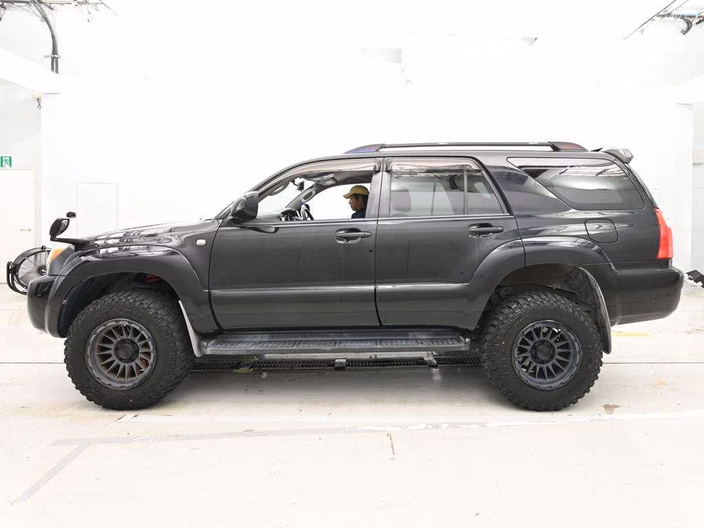 TOYOTA HILUX SURF