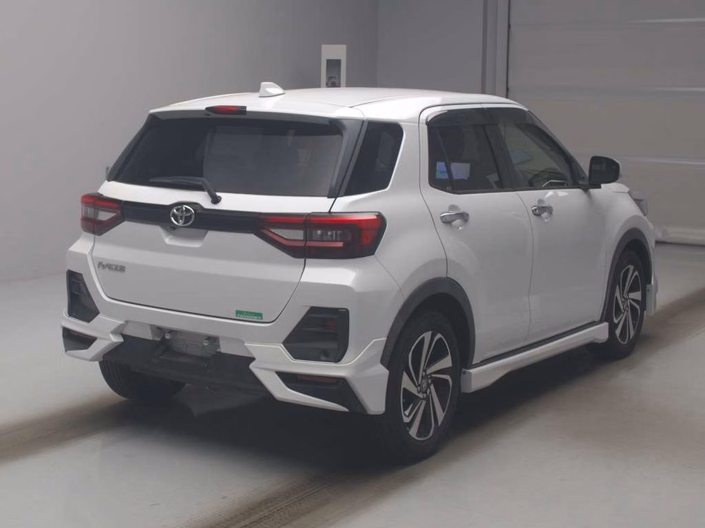 TOYOTA RAIZE