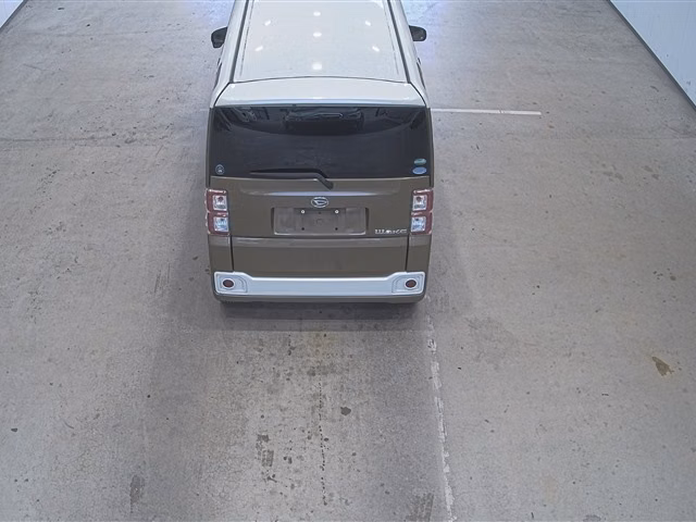 DAIHATSU WAKE