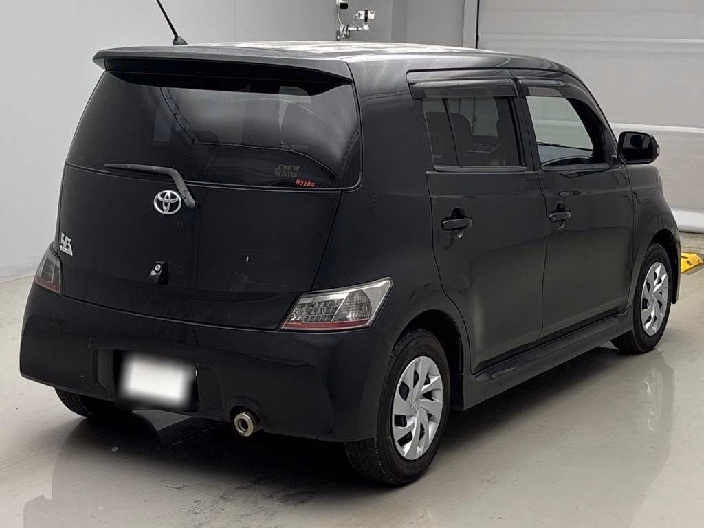 TOYOTA BB