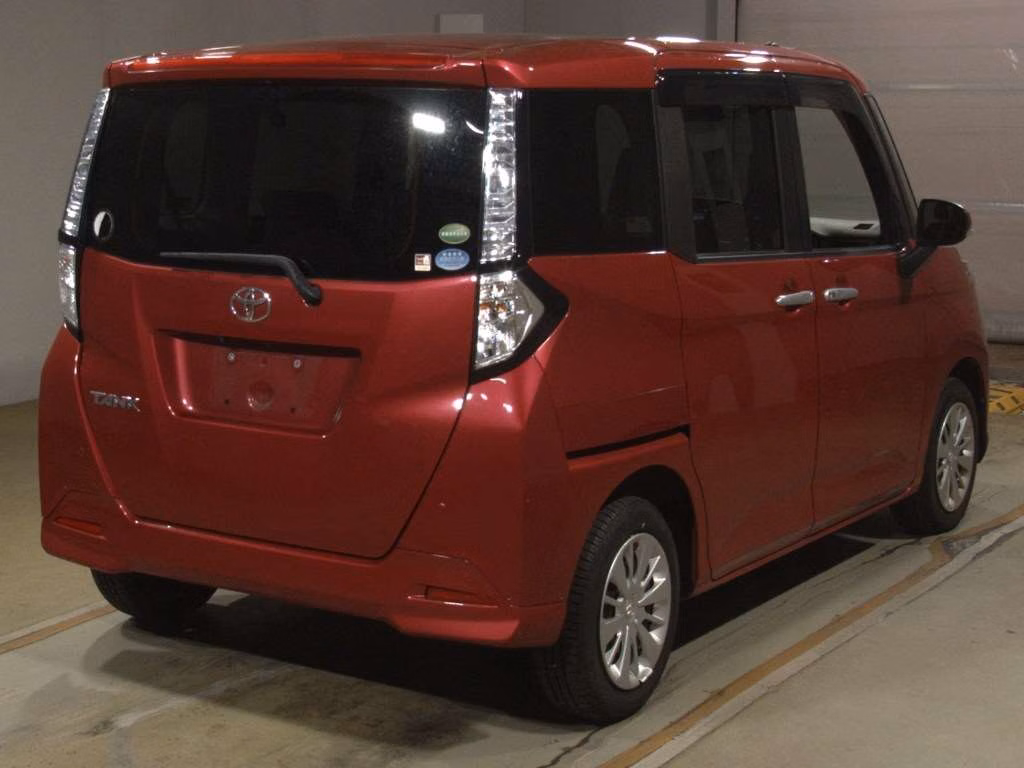 TOYOTA TANK