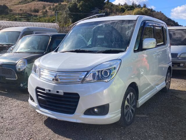 MITSUBISHI DELICA D:2