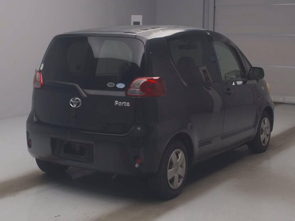 TOYOTA PORTE