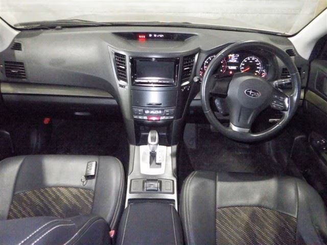 SUBARU OUTBACK