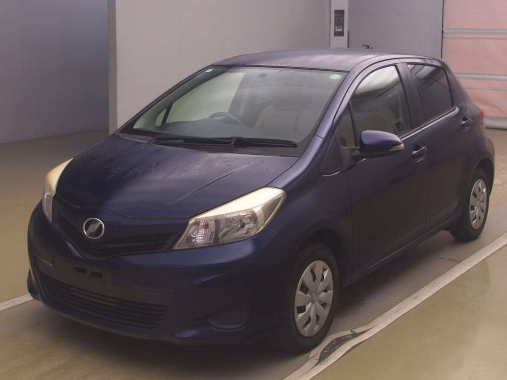 TOYOTA VITZ