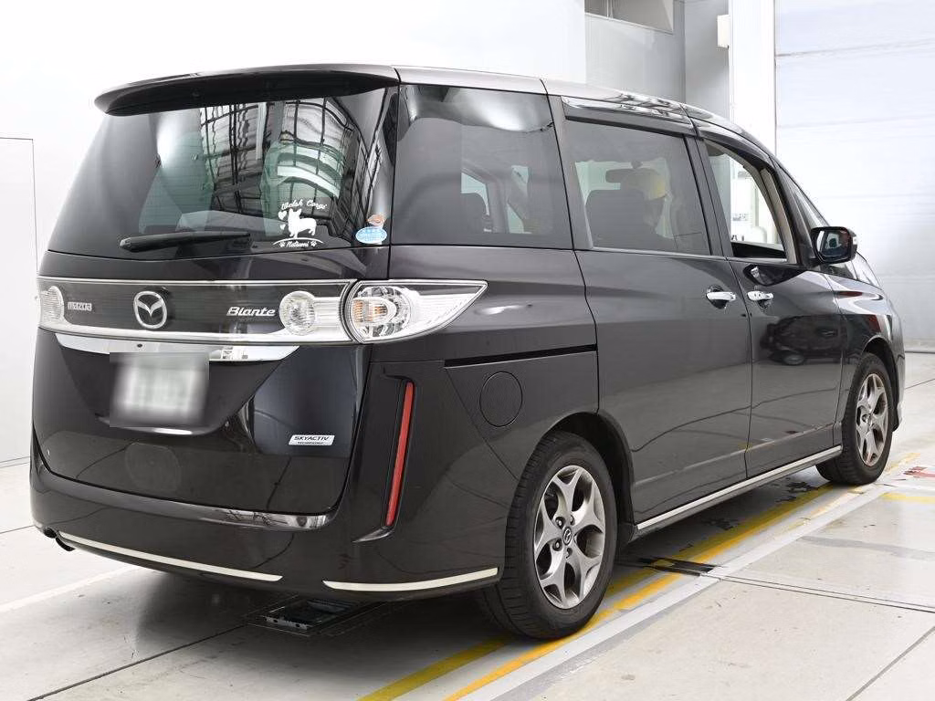 MAZDA BIANTE