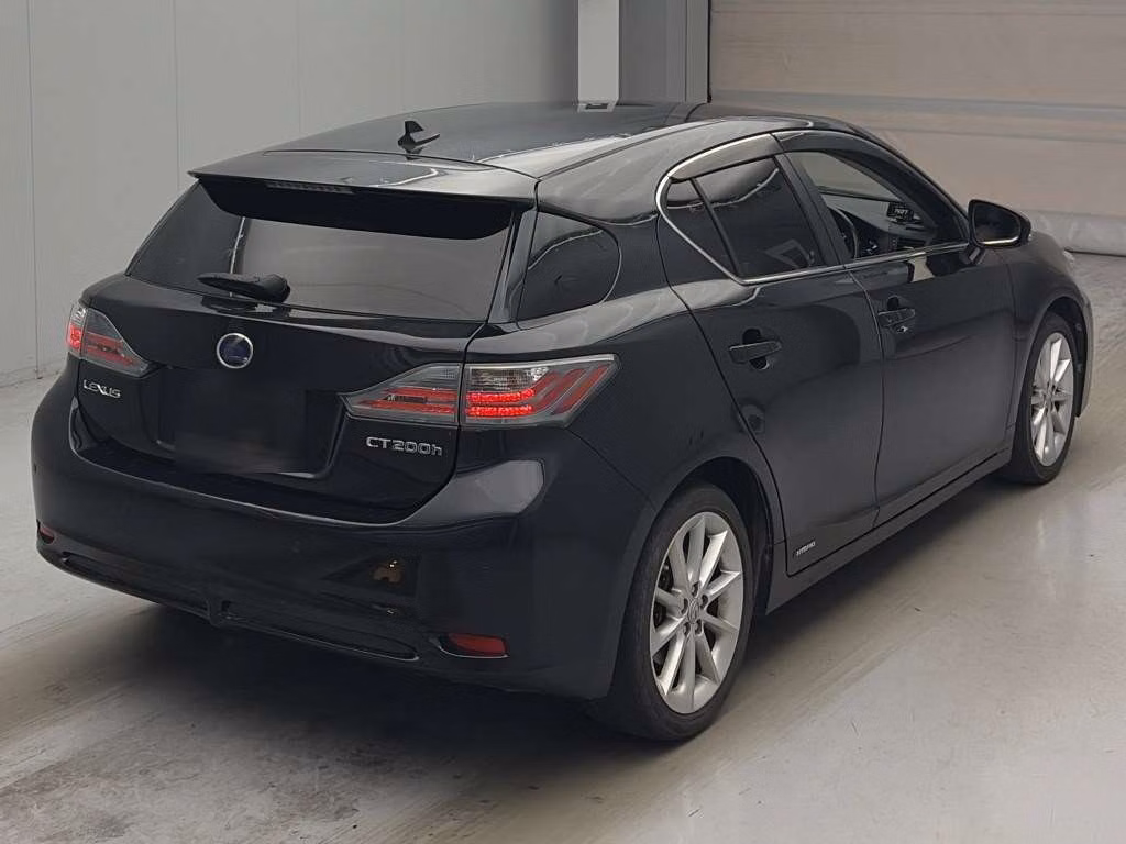 LEXUS CT200H