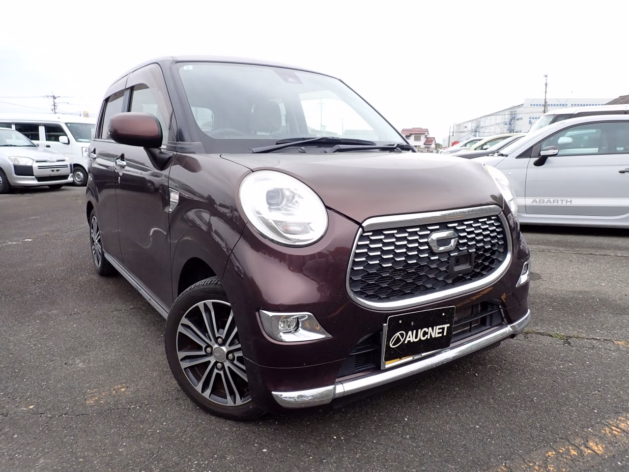 DAIHATSU CAST