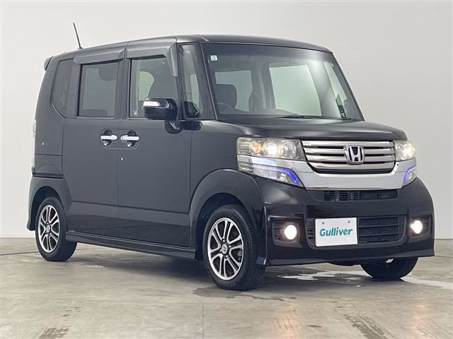 HONDA N-BOX