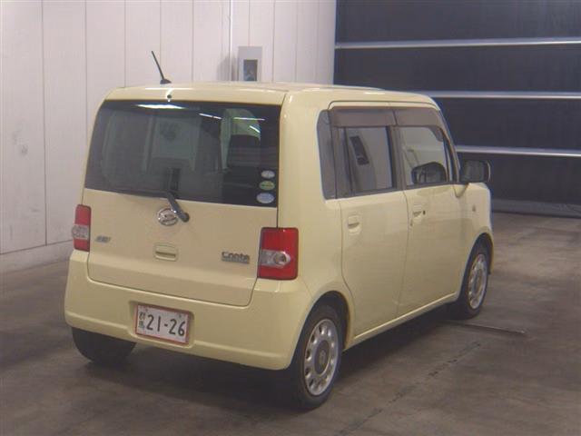 DAIHATSU MOVE CONTE