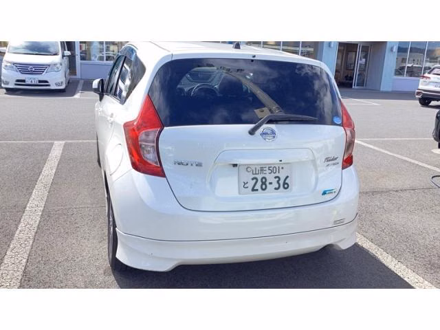 NISSAN NOTE
