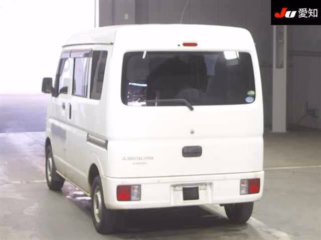 MITSUBISHI MINICAB