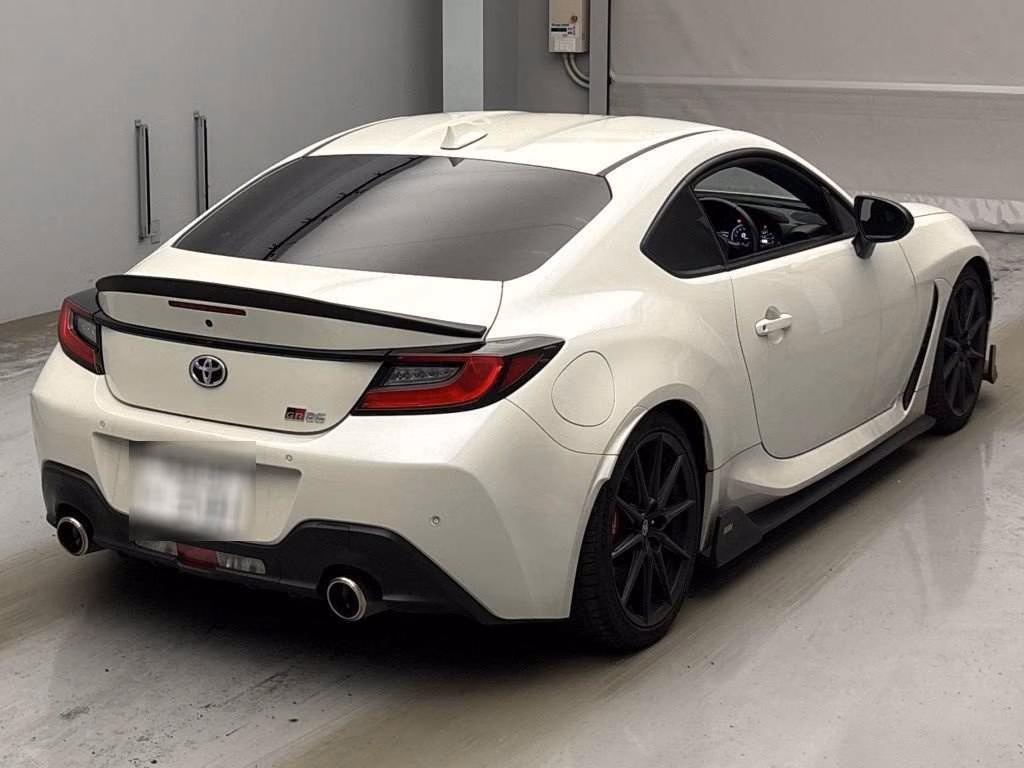 TOYOTA GR 86