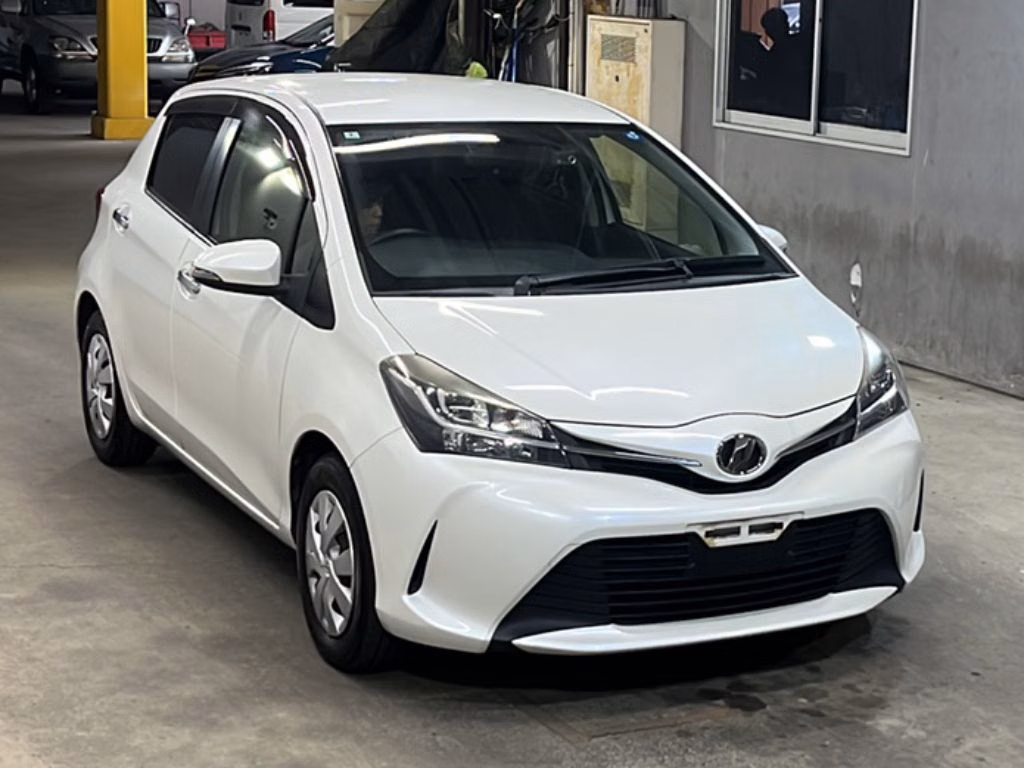 TOYOTA VITZ