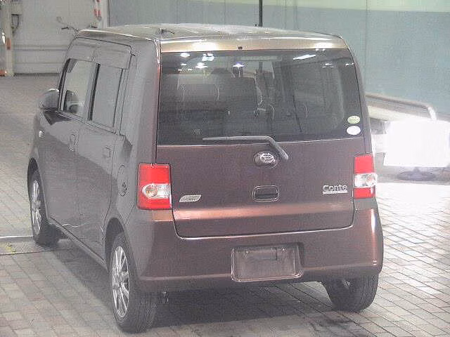DAIHATSU MOVE CONTE