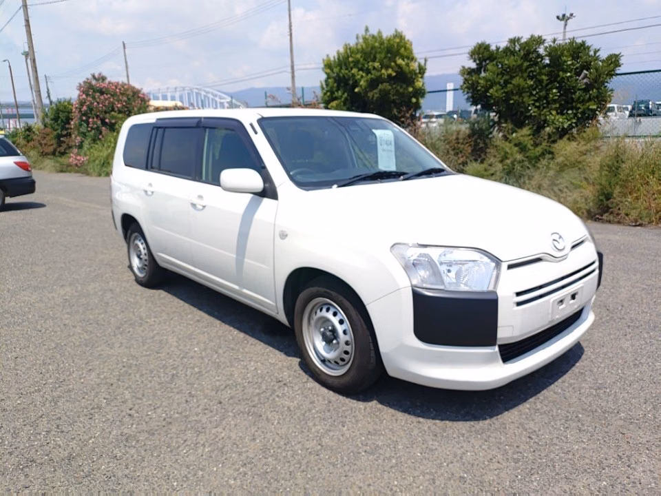 MAZDA FAMILIA
