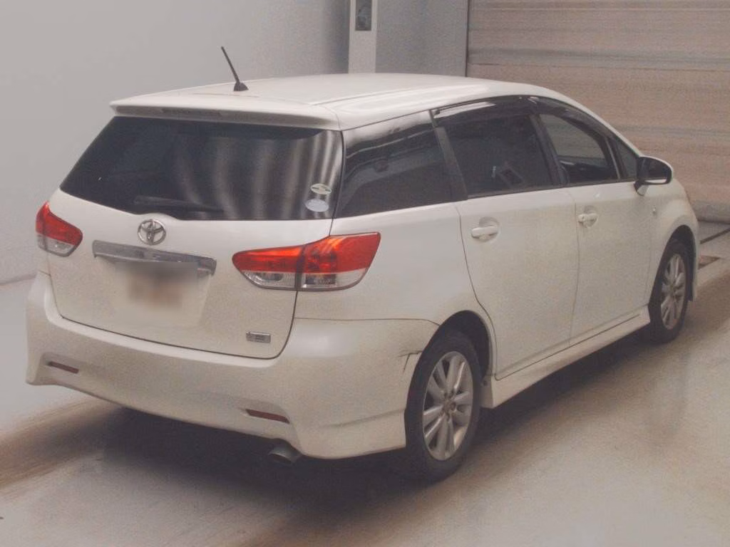 TOYOTA WISH