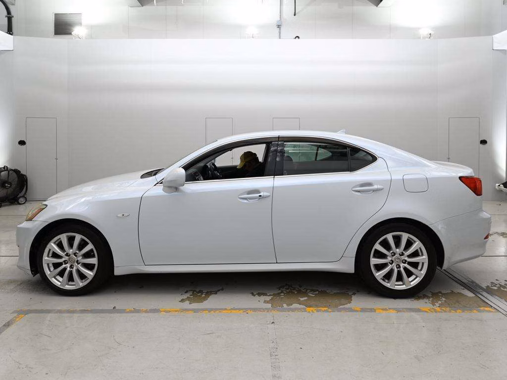LEXUS IS250