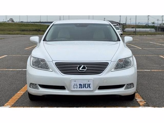 LEXUS LS460