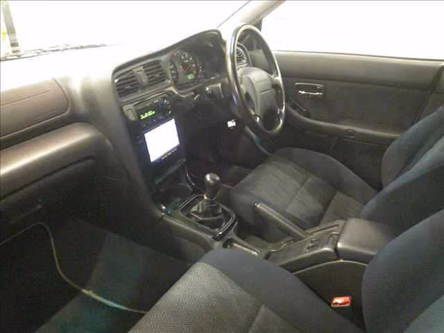 SUBARU LEGACY B4
