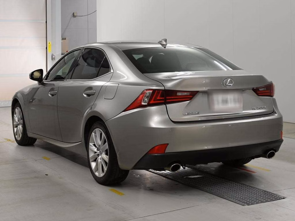 LEXUS IS300