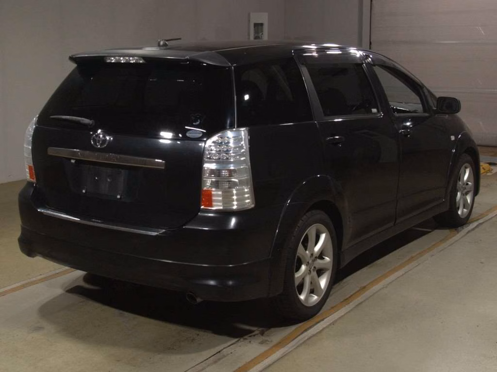 TOYOTA WISH