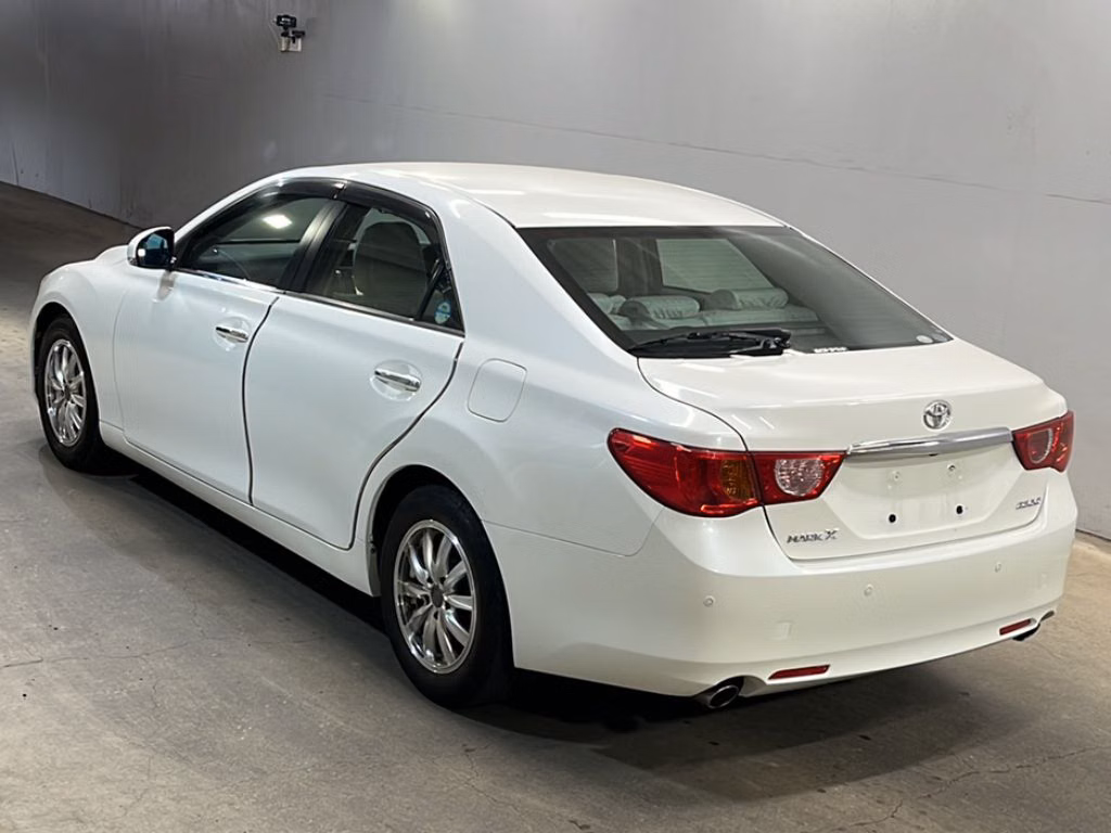 TOYOTA MARK X
