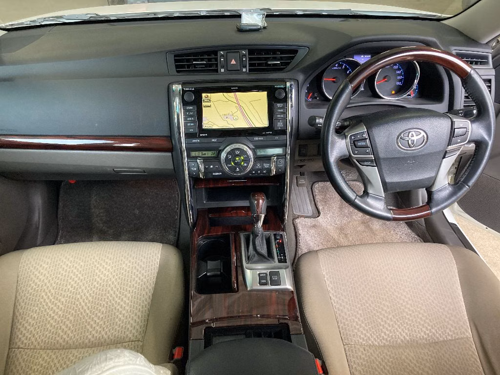 TOYOTA MARK X
