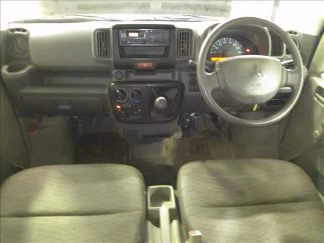 MITSUBISHI MINICAB