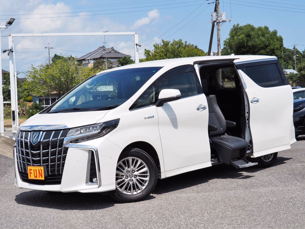 TOYOTA ALPHARD
