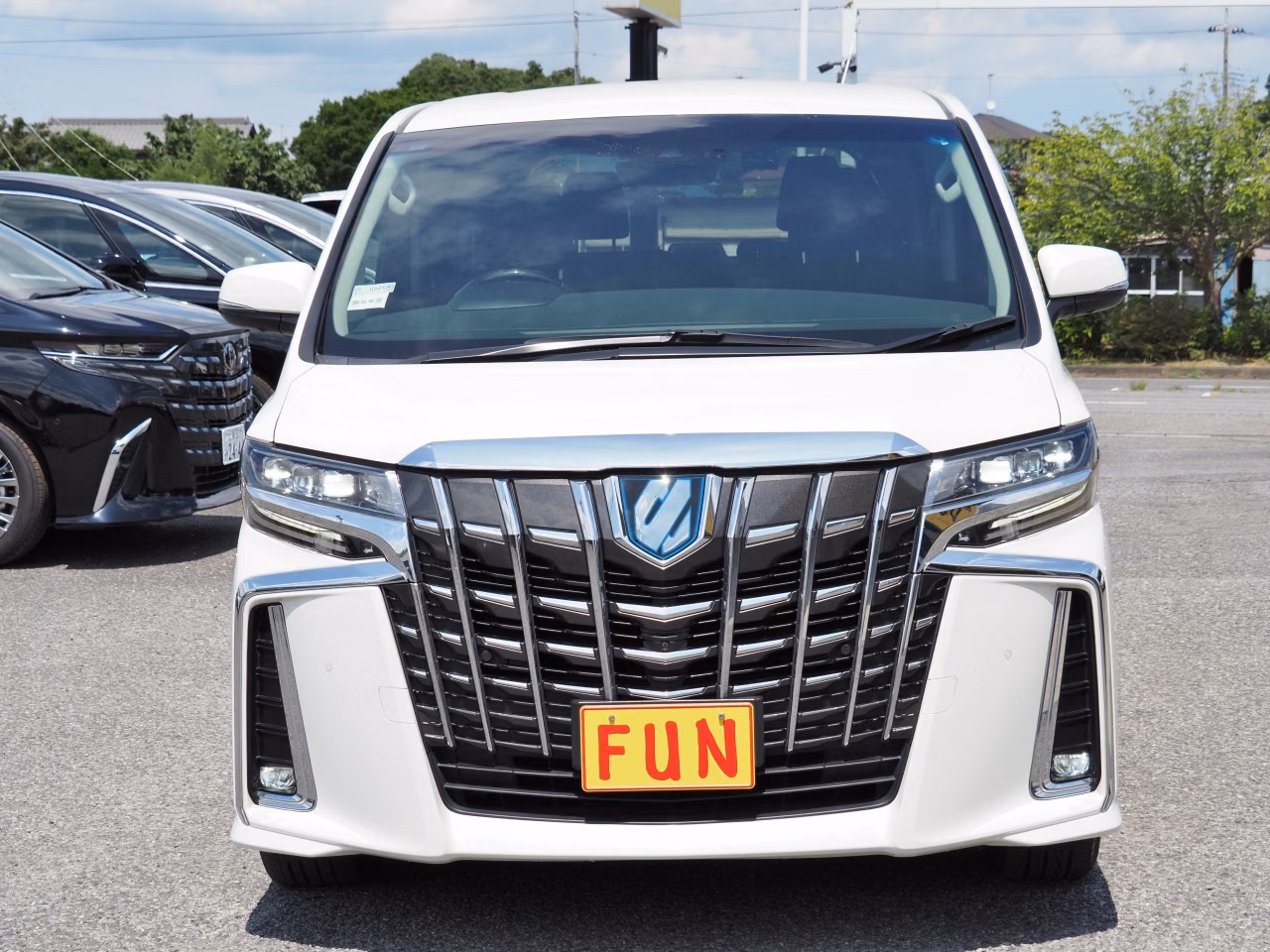 TOYOTA ALPHARD
