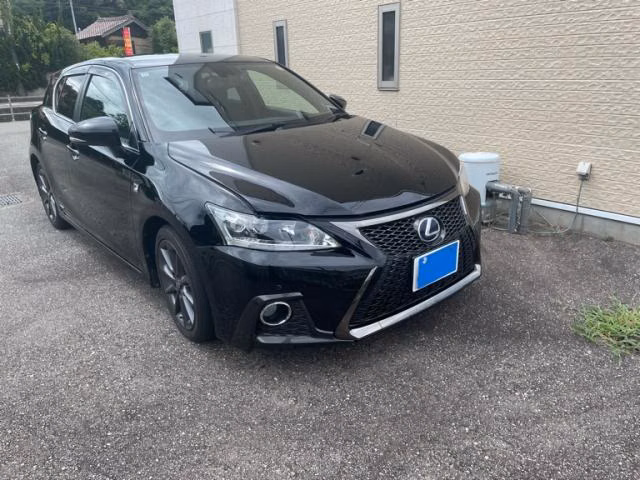 LEXUS CT200H