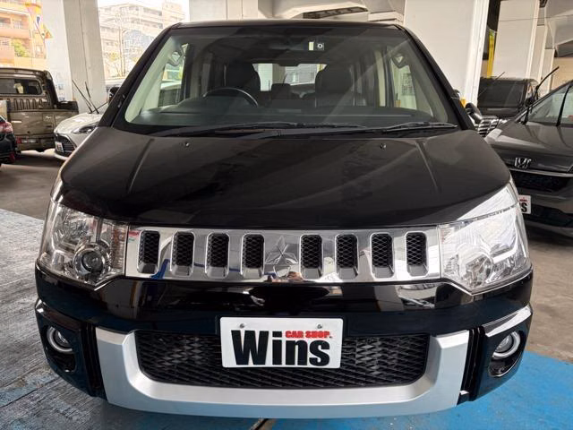 MITSUBISHI DELICA D:5