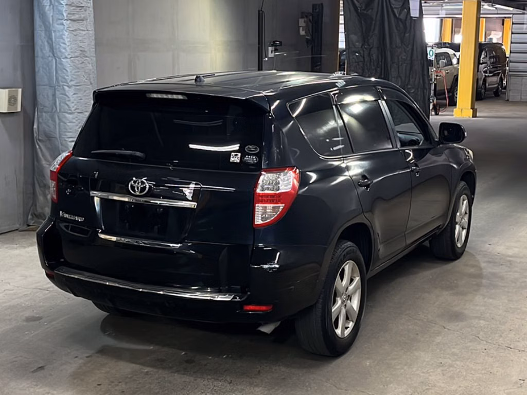 TOYOTA VANGUARD