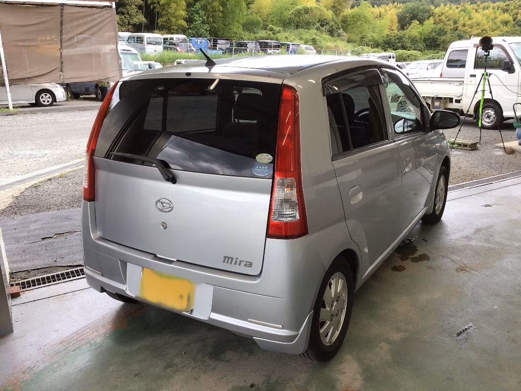 DAIHATSU MIRA