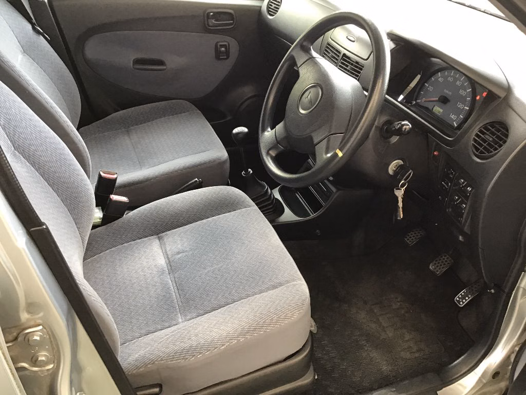 DAIHATSU MIRA