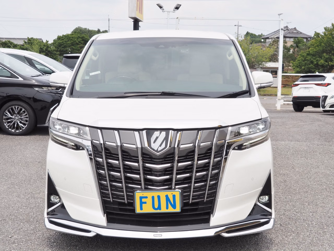 TOYOTA ALPHARD