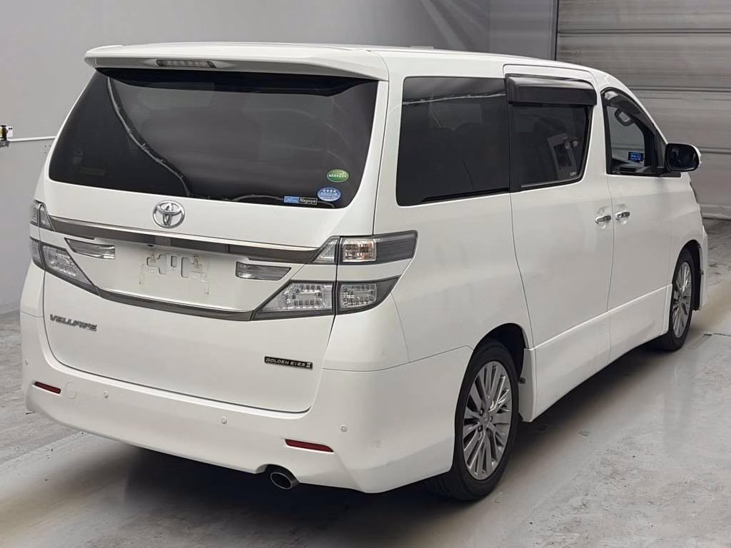 TOYOTA VELLFIRE