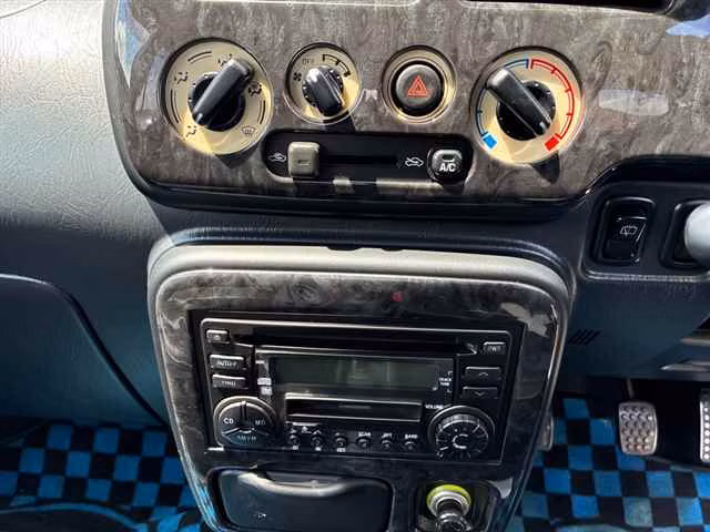 DAIHATSU MIRA GINO